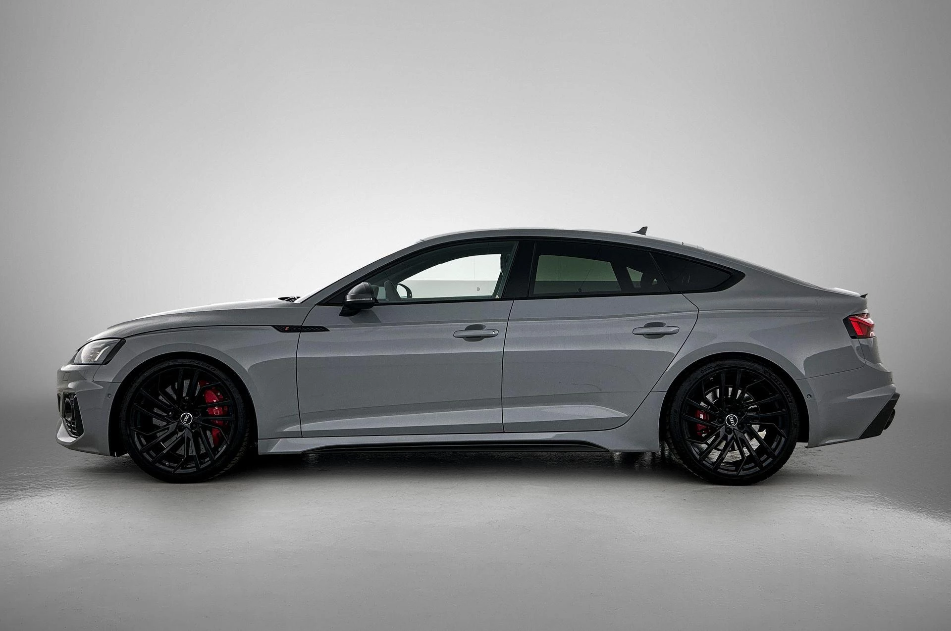 Audi RS5 met kenteken 124100 – autofoto 5