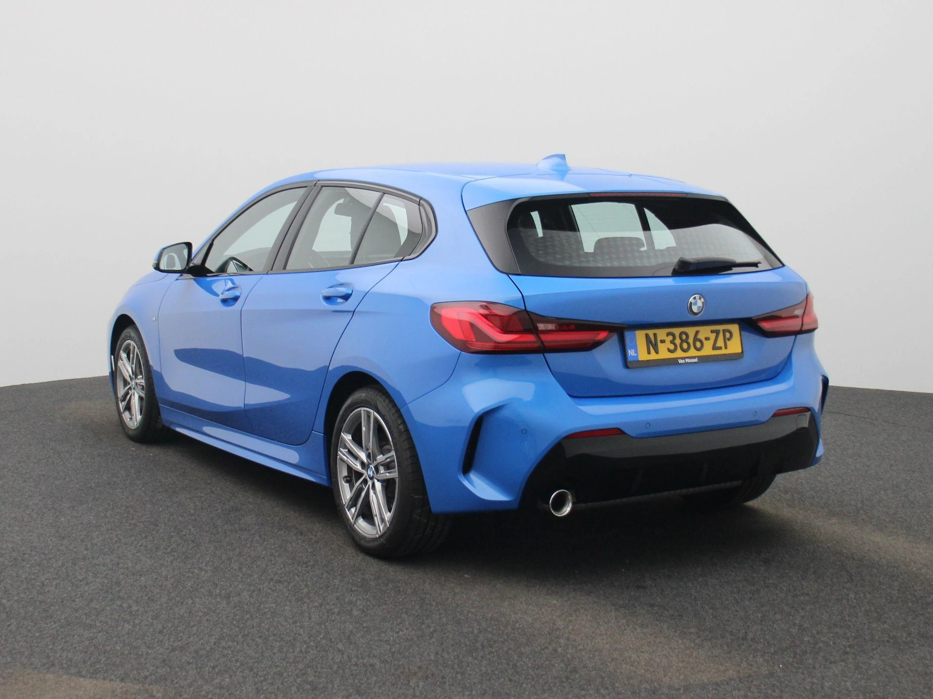 BMW 1-serie met kenteken N-386-ZP – autofoto 3