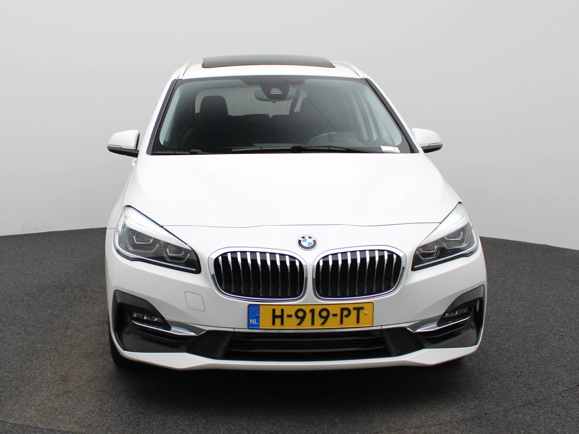 BMW 2-serie met kenteken 66100 – autofoto 4