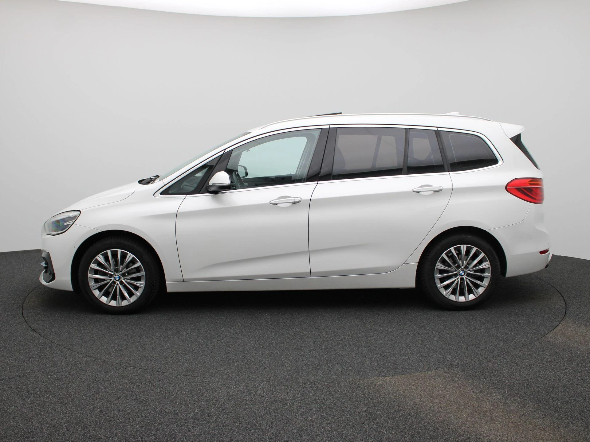 BMW 2-serie met kenteken 66100 – autofoto 5