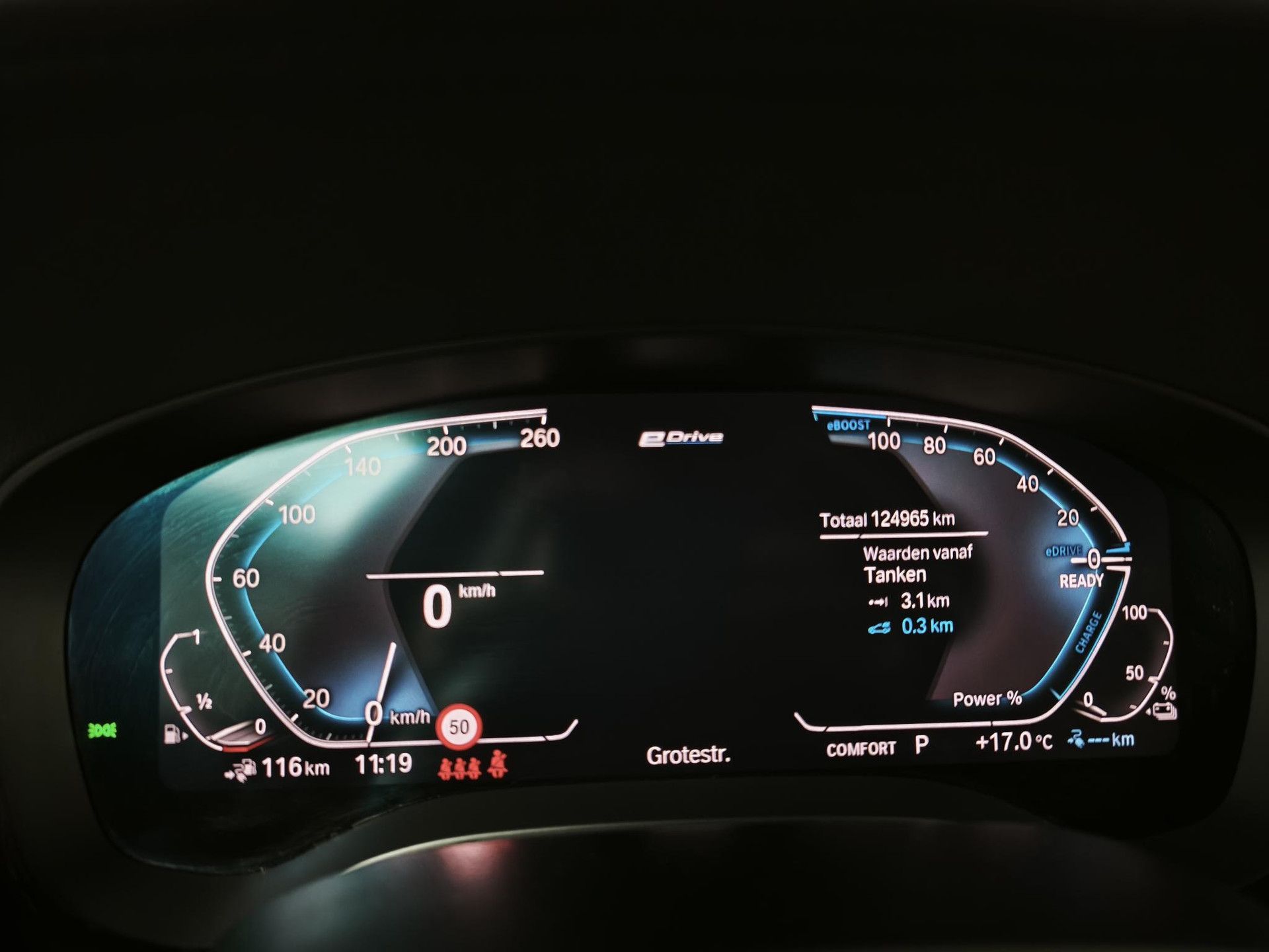 BMW 5-serie met kenteken KFN-70-L – dashboard
