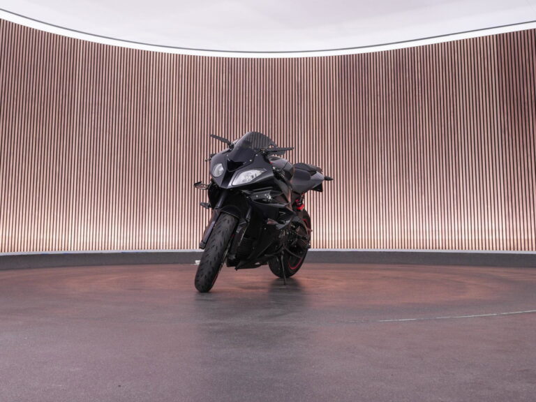 BMW S1000 – vooraanzicht