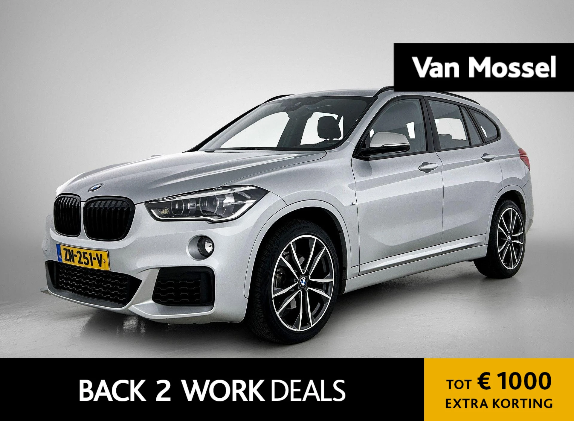 BMW X1 met kenteken 70100 – autofoto 2