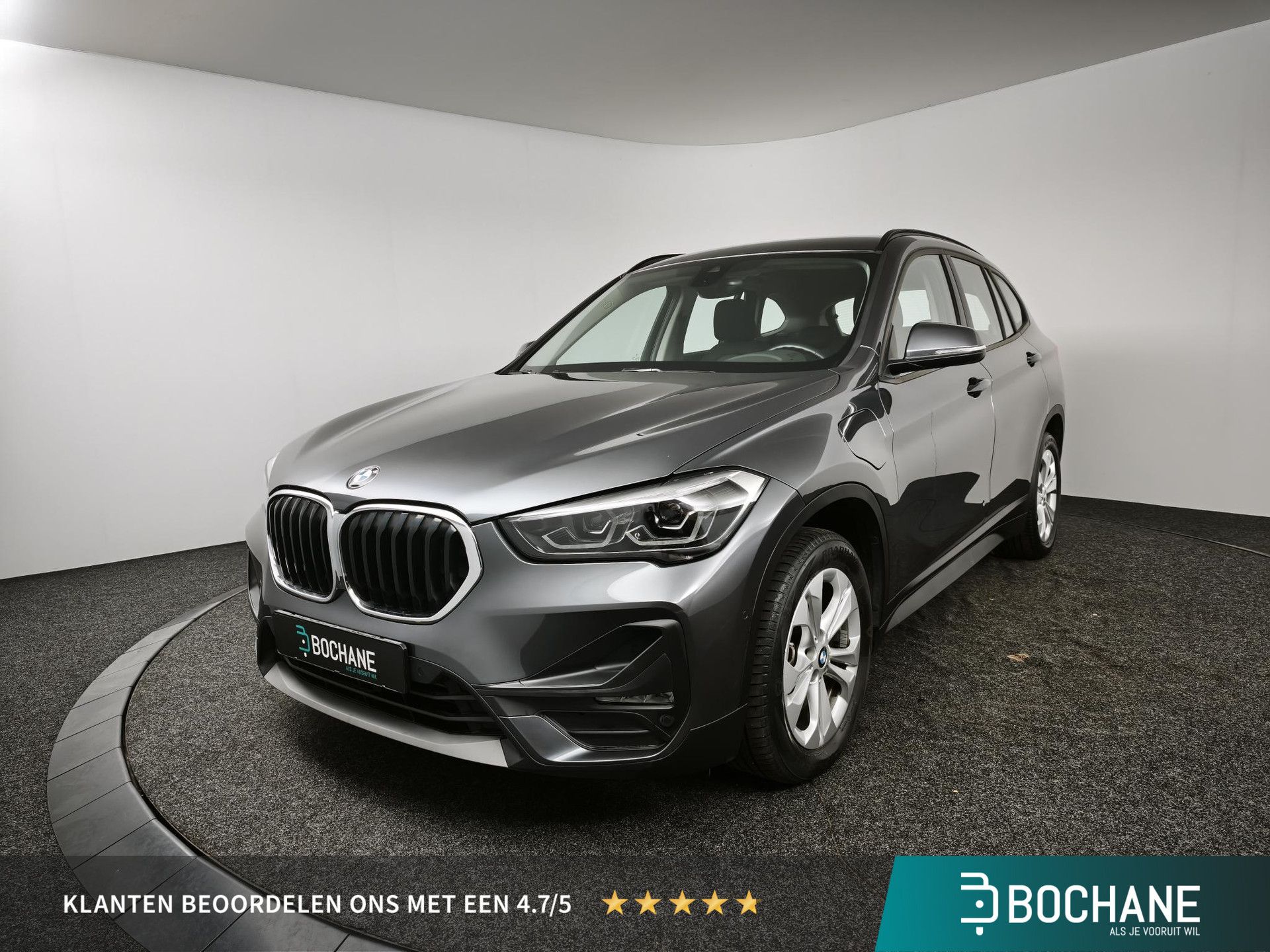 BMW X1 met kenteken KRR-79-R – vooraanzicht