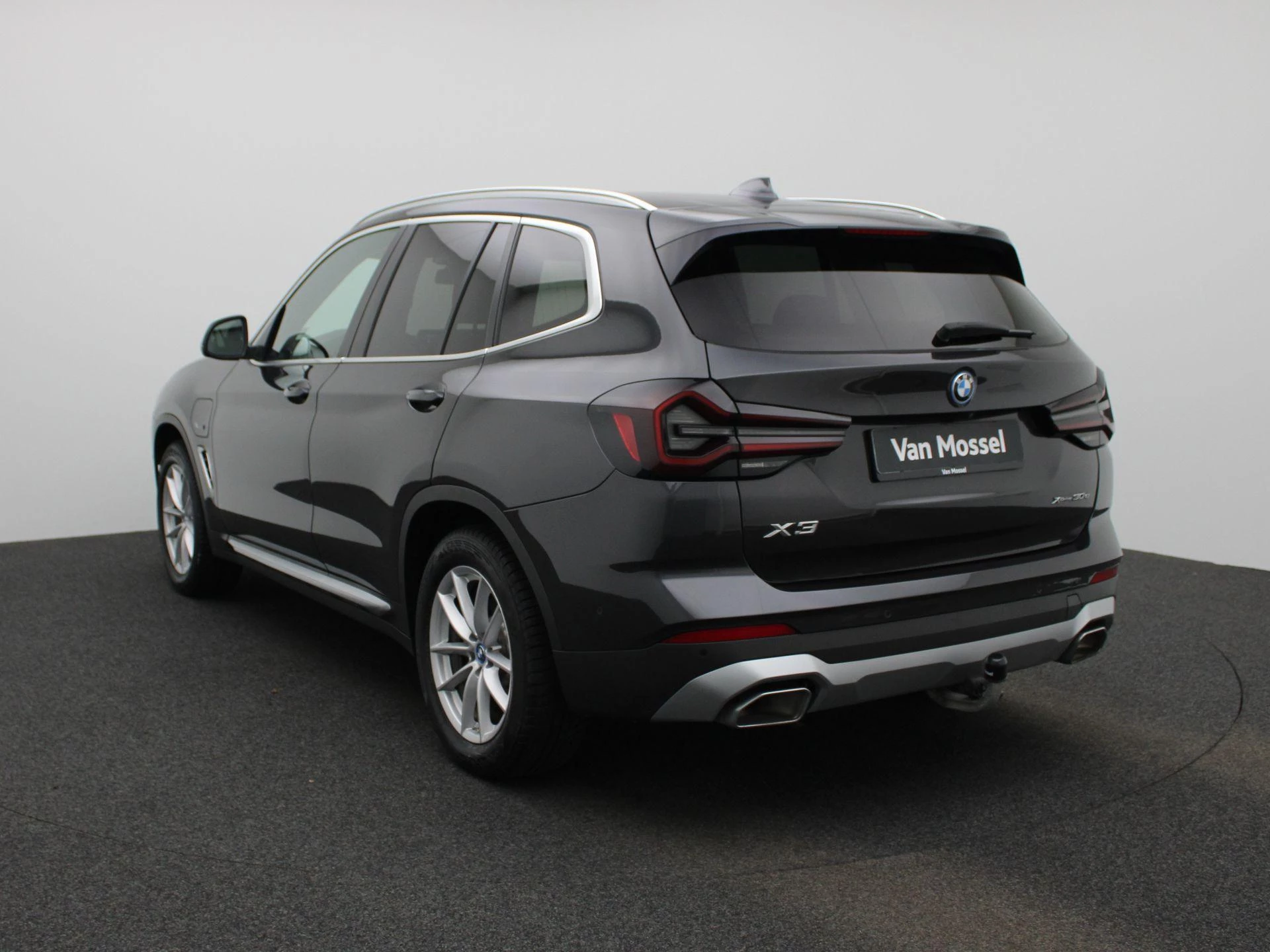 BMW X3 met kenteken 44 – autofoto 3