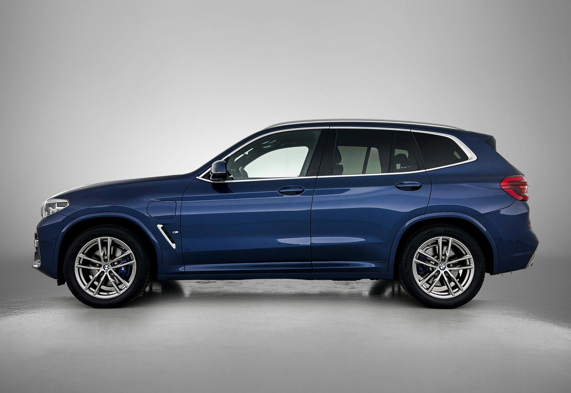 BMW X3 met kenteken 51 – autofoto 4