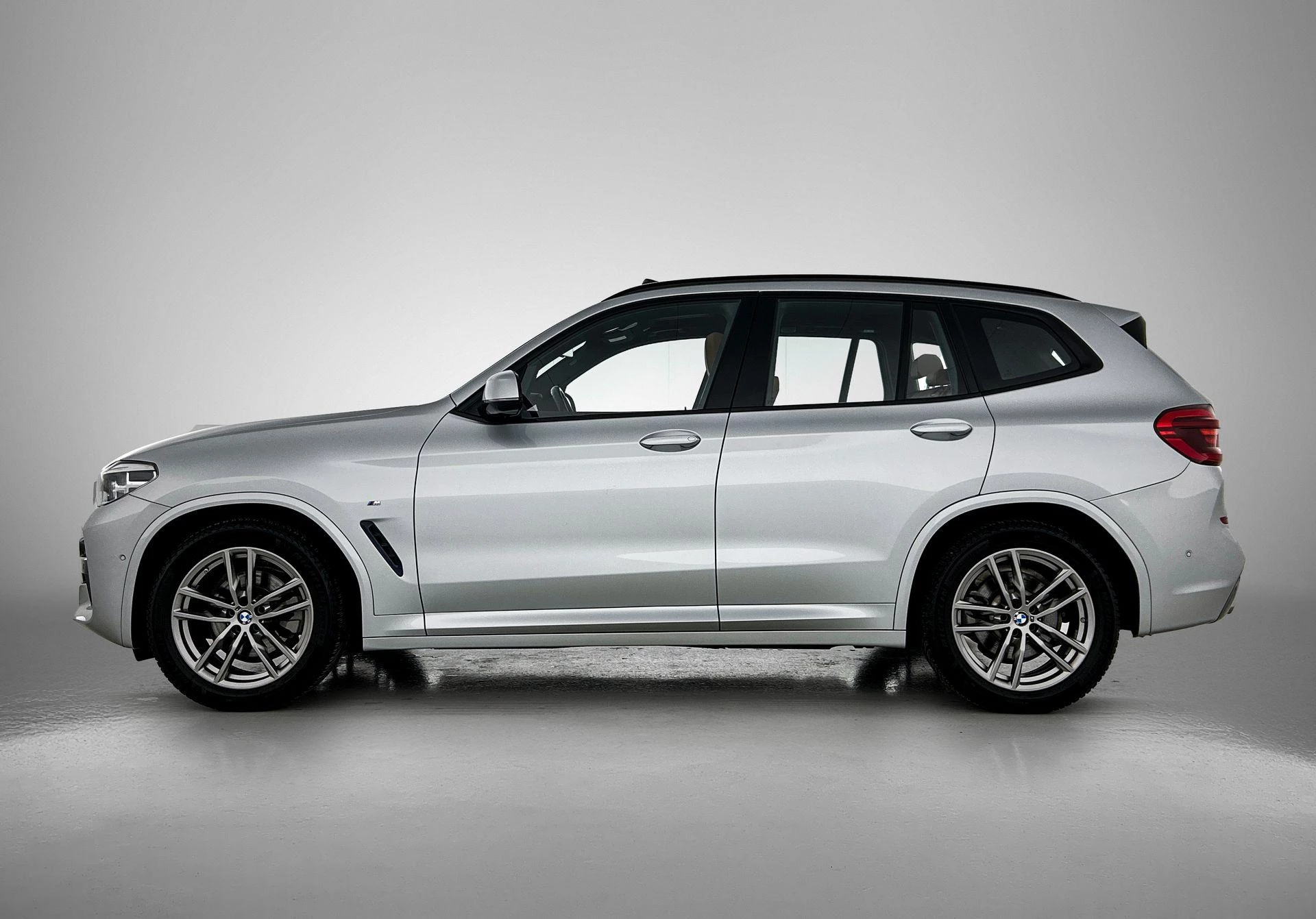 BMW X3 met kenteken 79100 – autofoto 4
