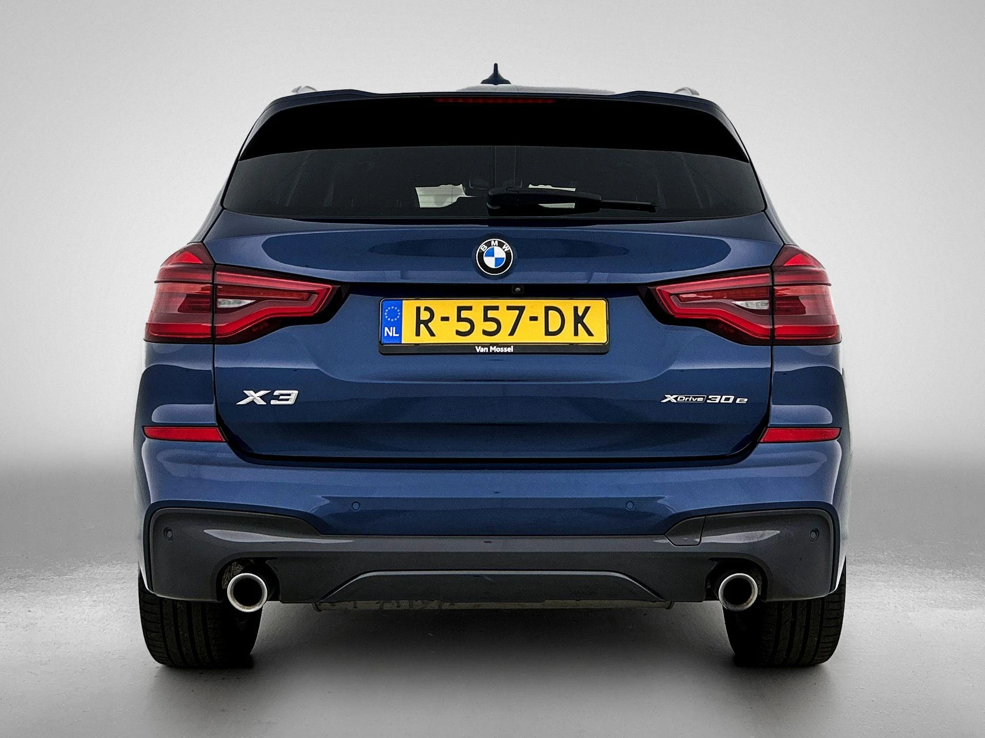 BMW X3 met kenteken 51 – autofoto 5