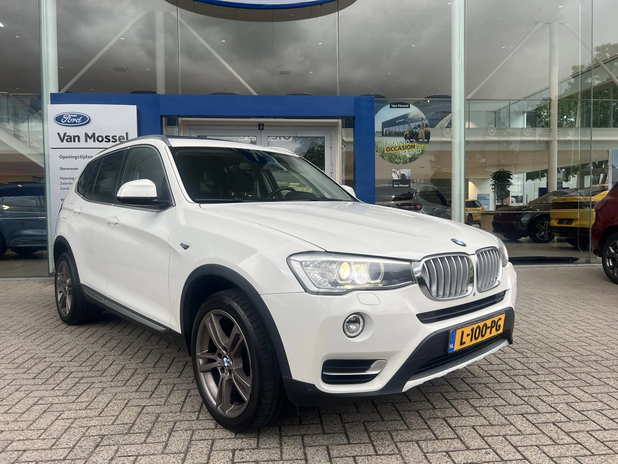BMW X3 met kenteken 73100 – autofoto 5