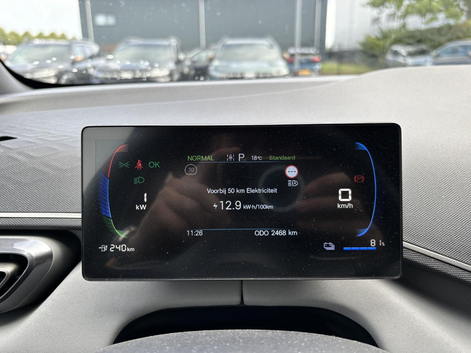 BYD DOLPHINSURF met kenteken KHZ-24-Z – dashboard