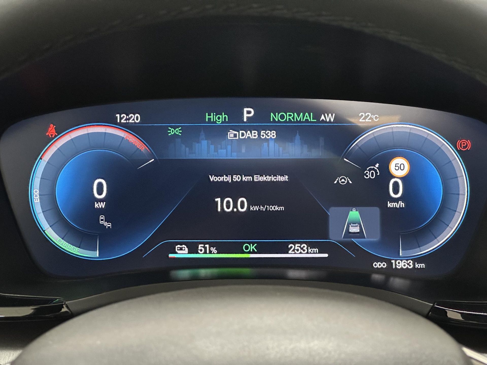 BYD SEALU met kenteken KNH-78-P – dashboard