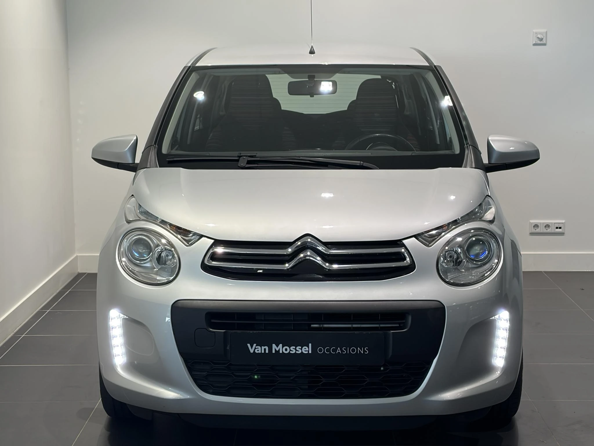 Citroën C1 met kenteken 43100 – autofoto 5