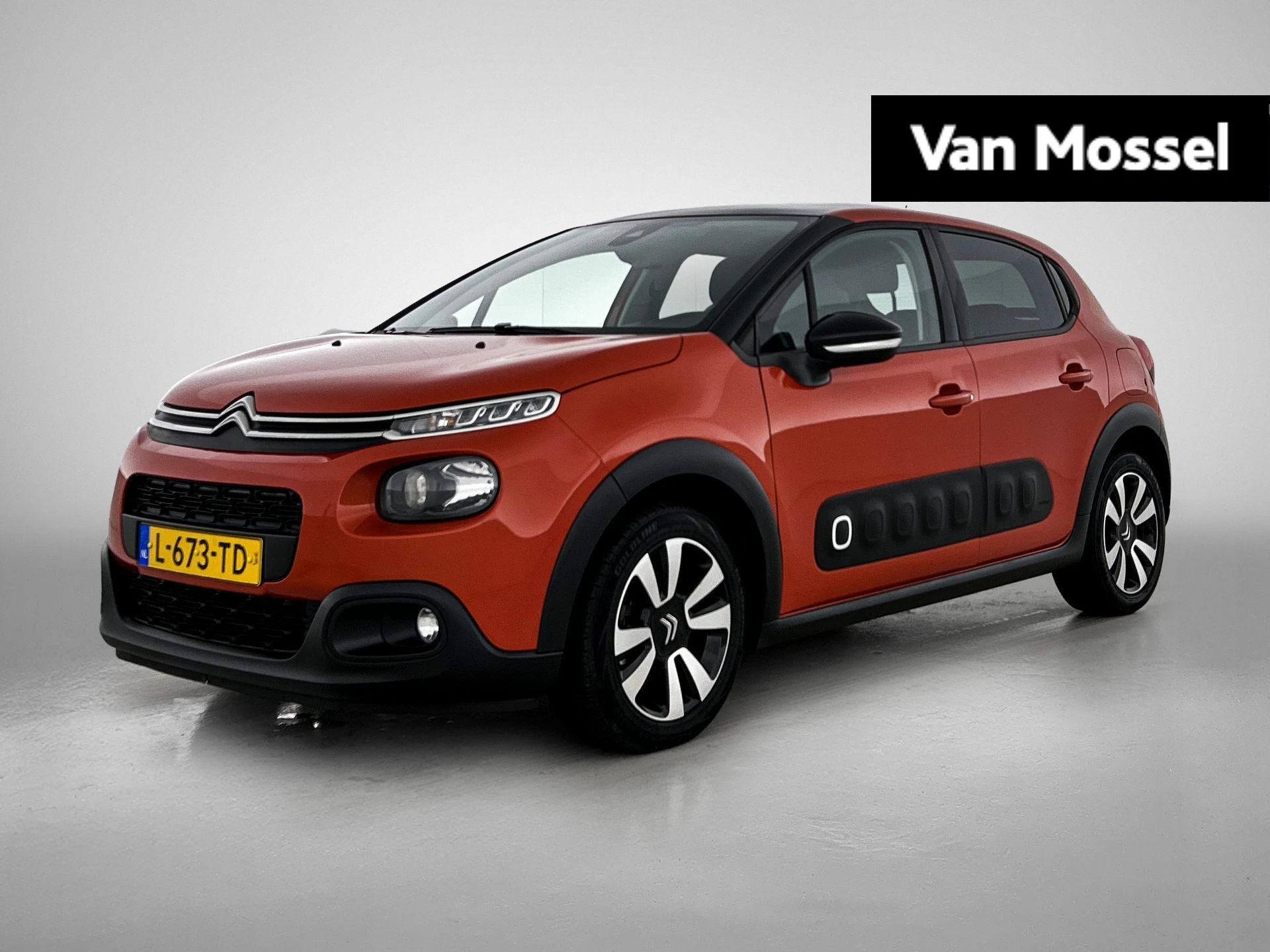 Citroën C3 met kenteken 58100 – autofoto 2