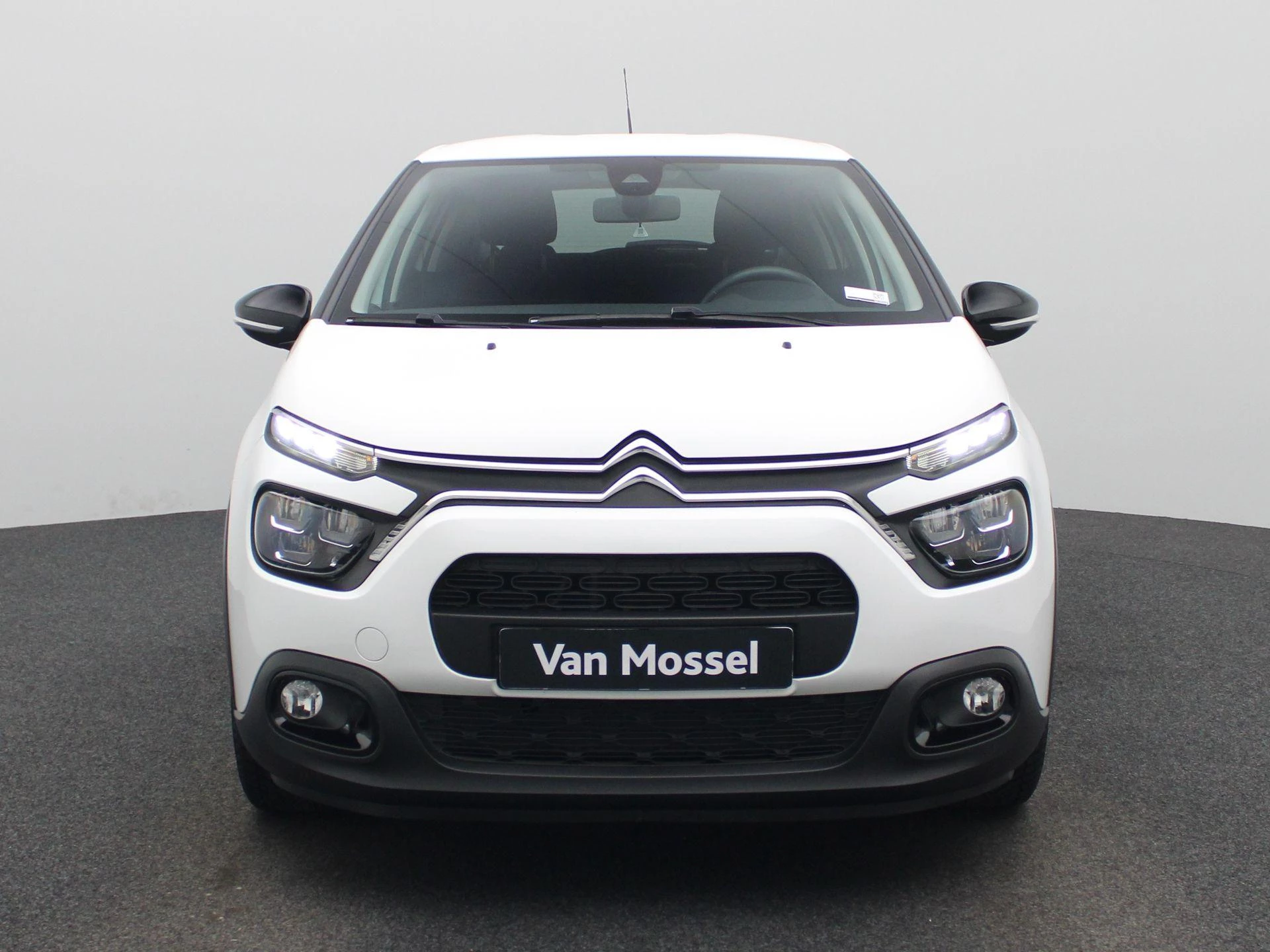 Citroën C3 met kenteken 38100 – autofoto 4