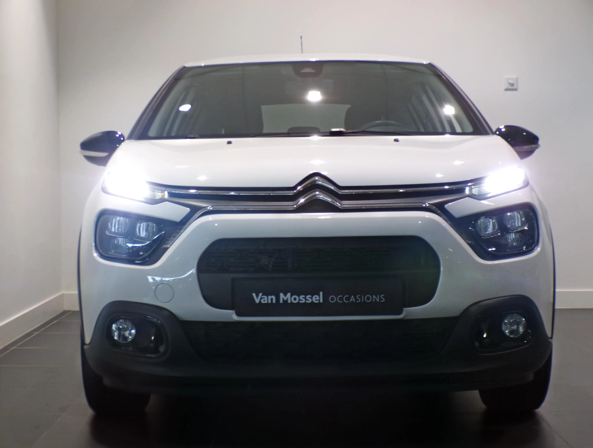 Citroën C3 met kenteken 49100 – autofoto 4