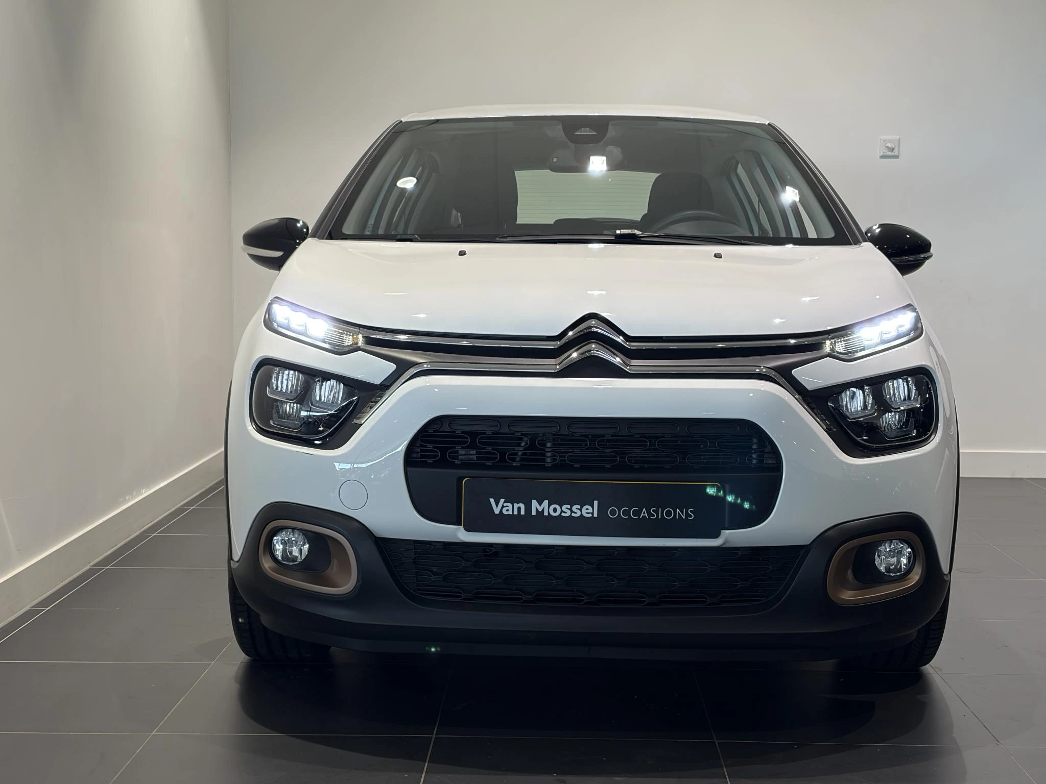 Citroën C3 met kenteken X-544-GG – autofoto 3