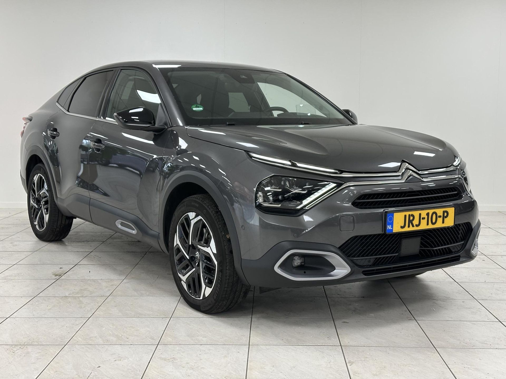 Citroën C4X met kenteken JRJ-10-P – detailfoto