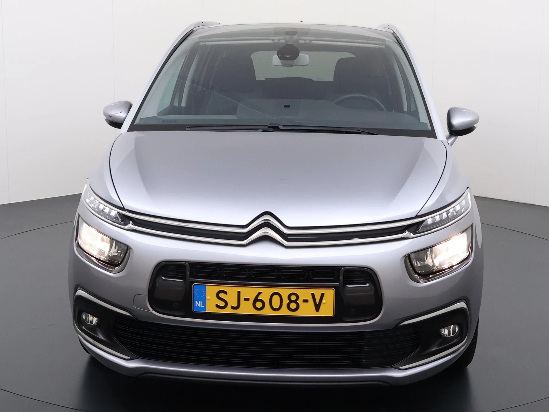 Citroën GrandC4 met kenteken 50100 – autofoto 5
