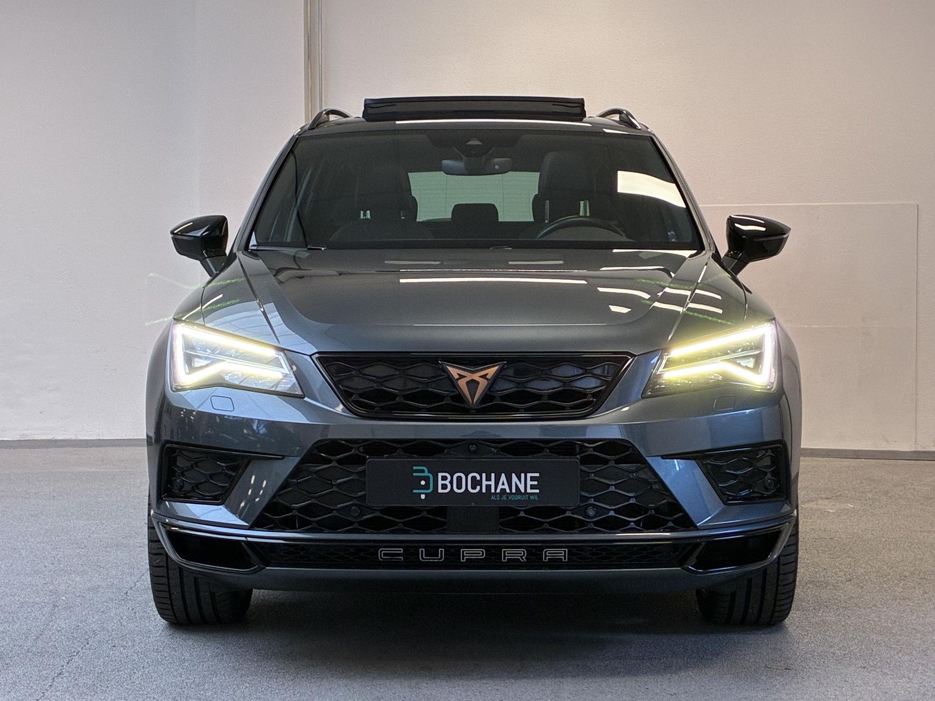 CUPRA Ateca met kenteken R-050-LP – detailfoto