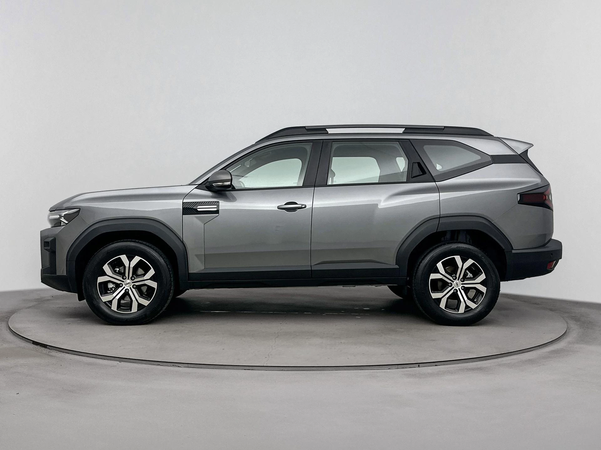 Dacia Bigster – autofoto 4