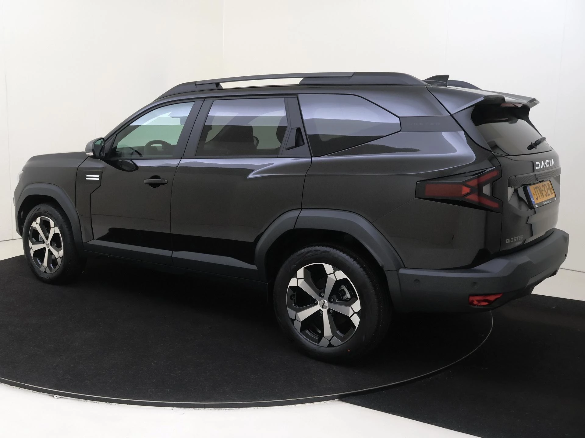 Dacia Bigster – autofoto 4