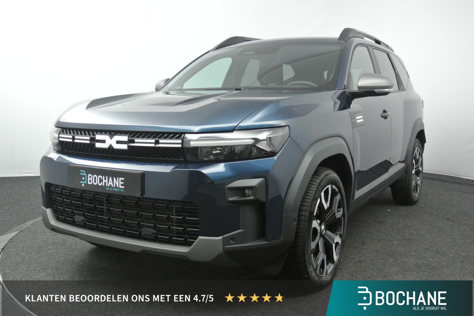 Dacia Bigster met kenteken JXB-99-J – vooraanzicht