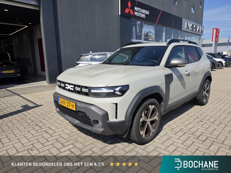 Dacia Duster met kenteken GHK-37-H – vooraanzicht