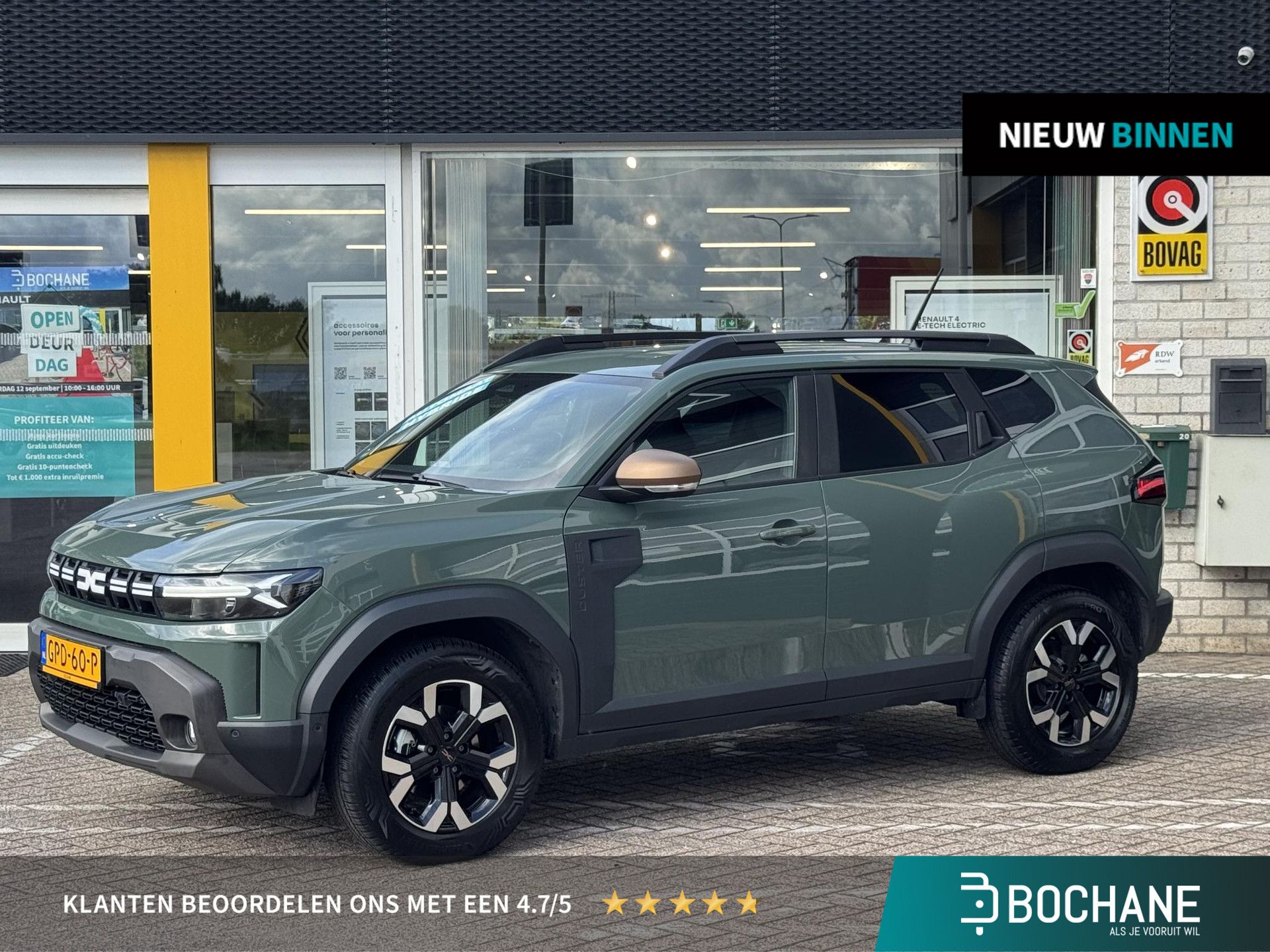 Dacia Duster met kenteken GPD-60-P – vooraanzicht