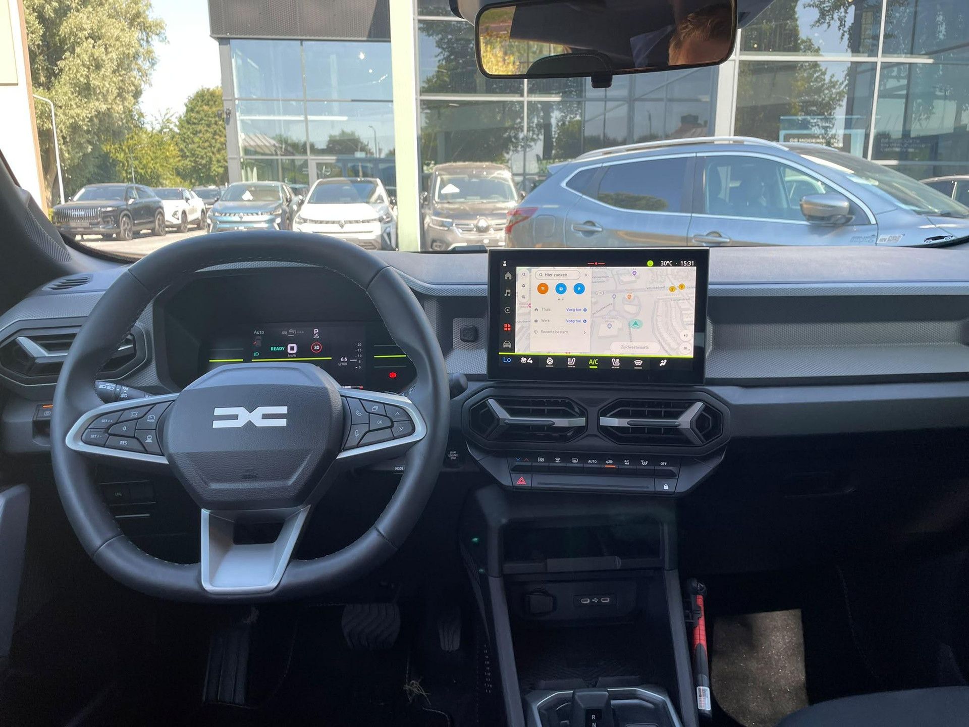 Dacia Duster met kenteken KJH-86-V – achteraanzicht