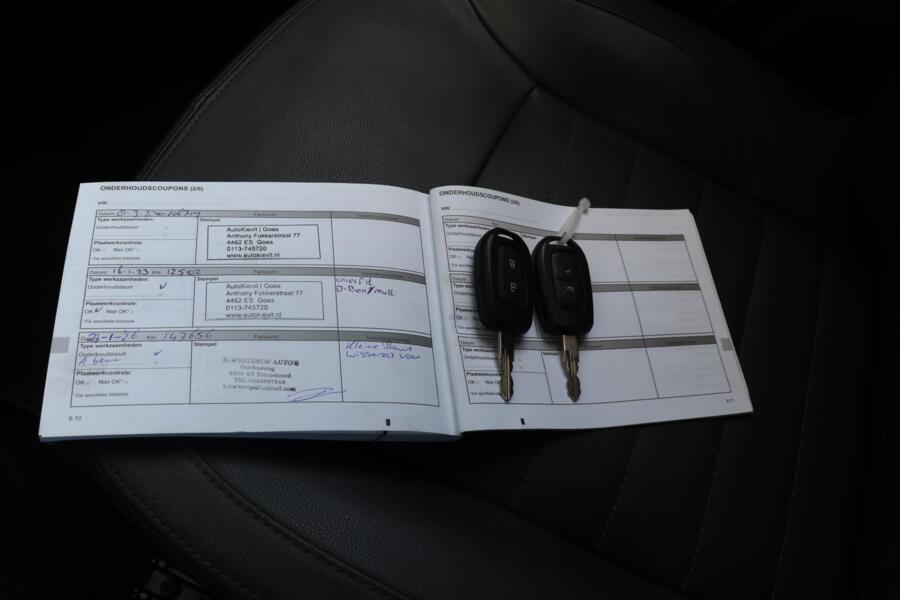 Dacia Duster met kenteken V-458-FB – autofoto 5
