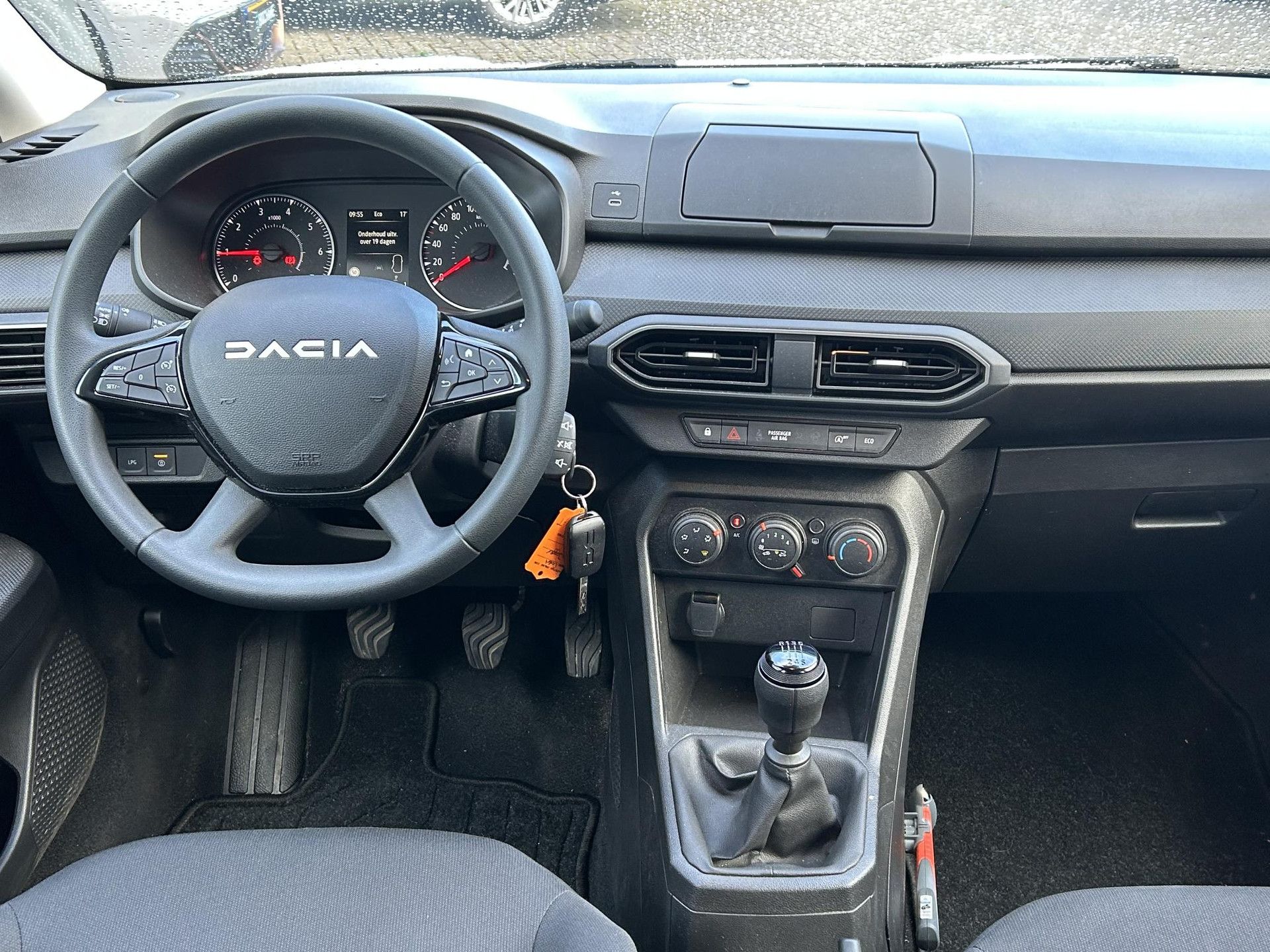 Dacia Jogger met kenteken GPS-09-T – interieur