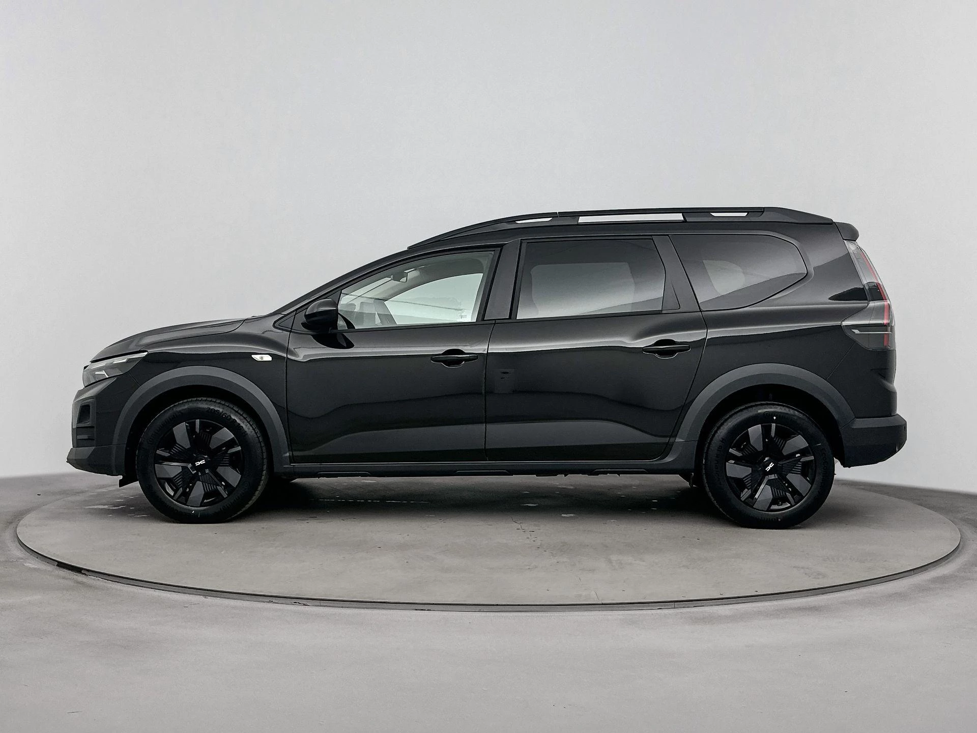 Dacia Jogger met kenteken JXZ-41-H – autofoto 4