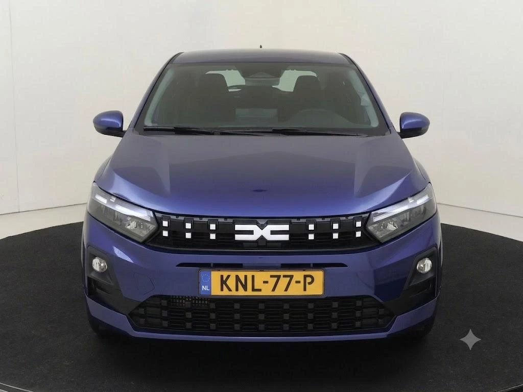 Dacia Sandero met kenteken KNL-77-P – autofoto 4