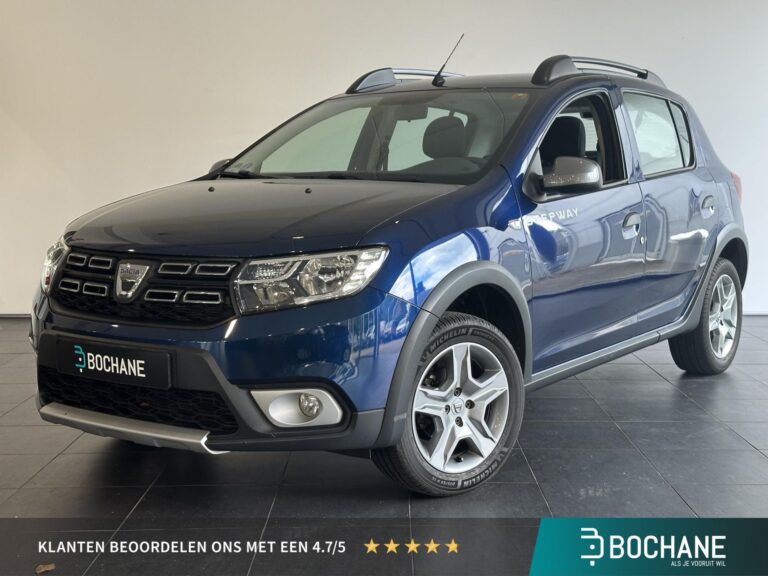 Dacia SanderoStepway met kenteken TL-131-J – vooraanzicht