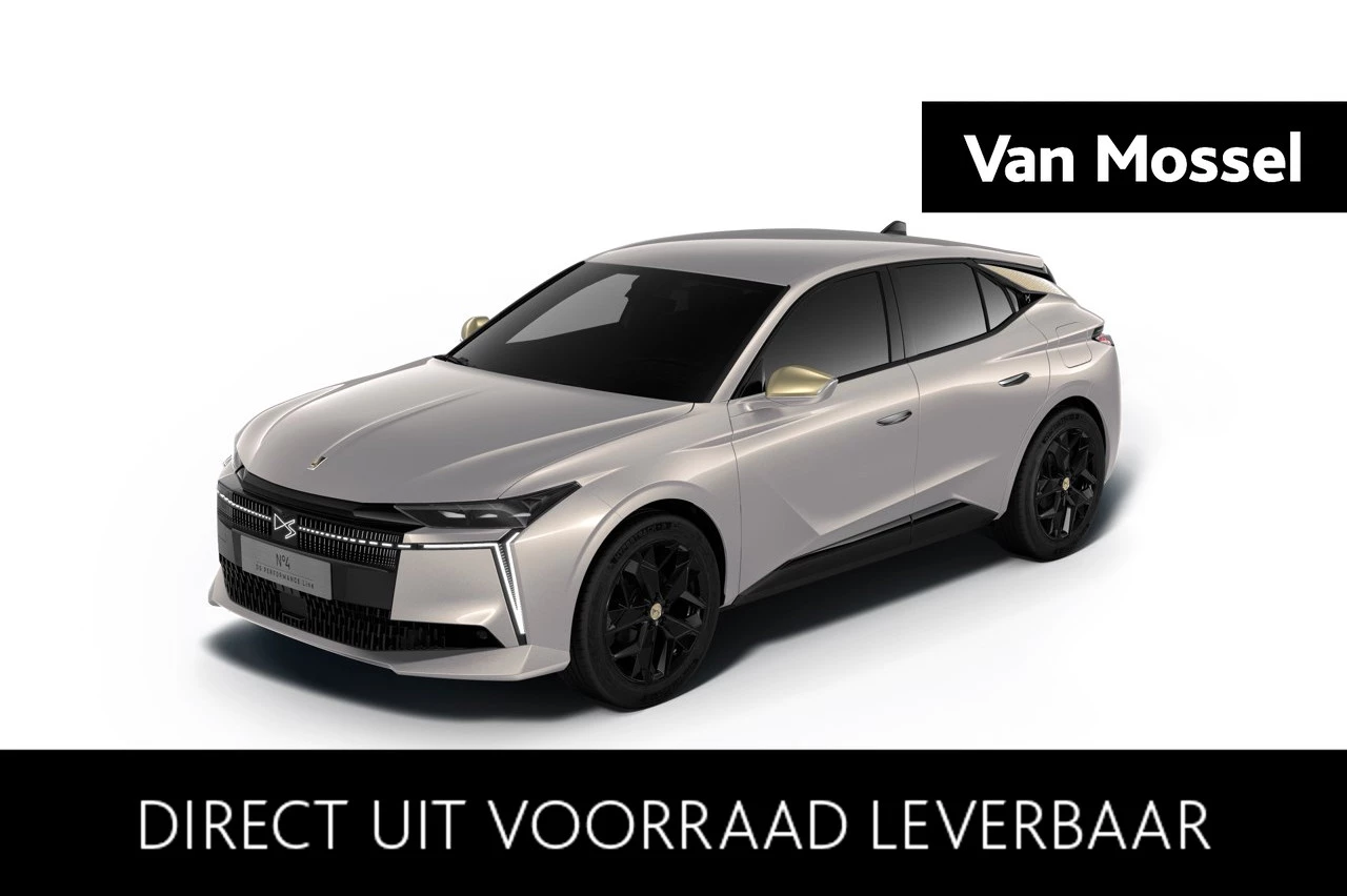 DS N°4 met kenteken 81 – autofoto 2