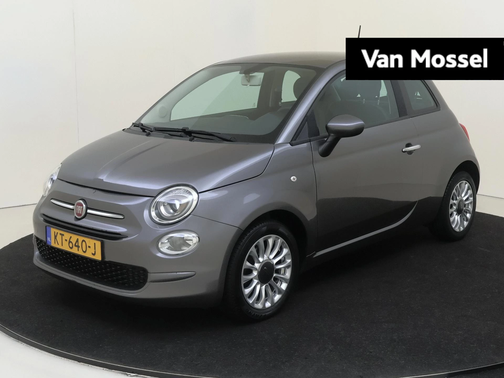 Fiat 500 met kenteken 45100 – autofoto 2