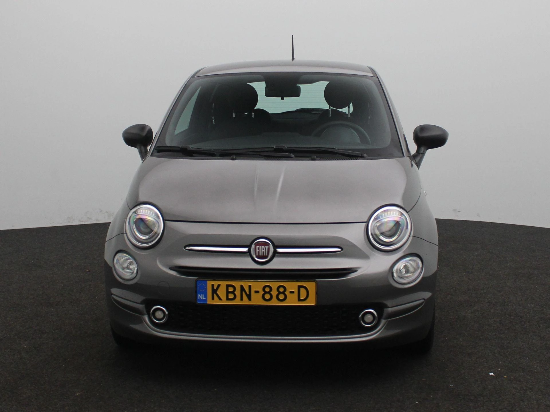 Fiat 500 met kenteken KBN-88-D – autofoto 5