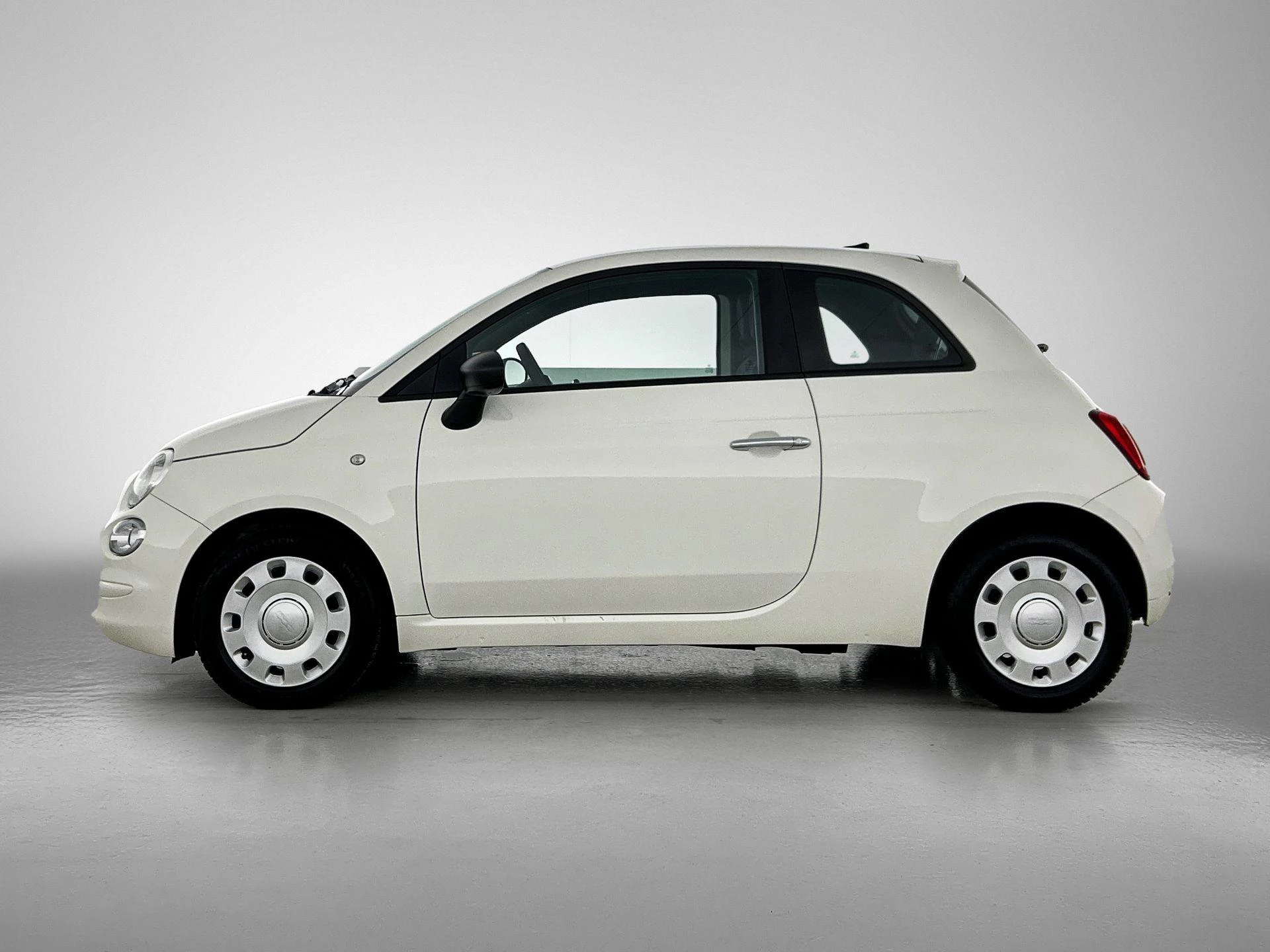 Fiat 500 met kenteken R-410-DJ – autofoto 4