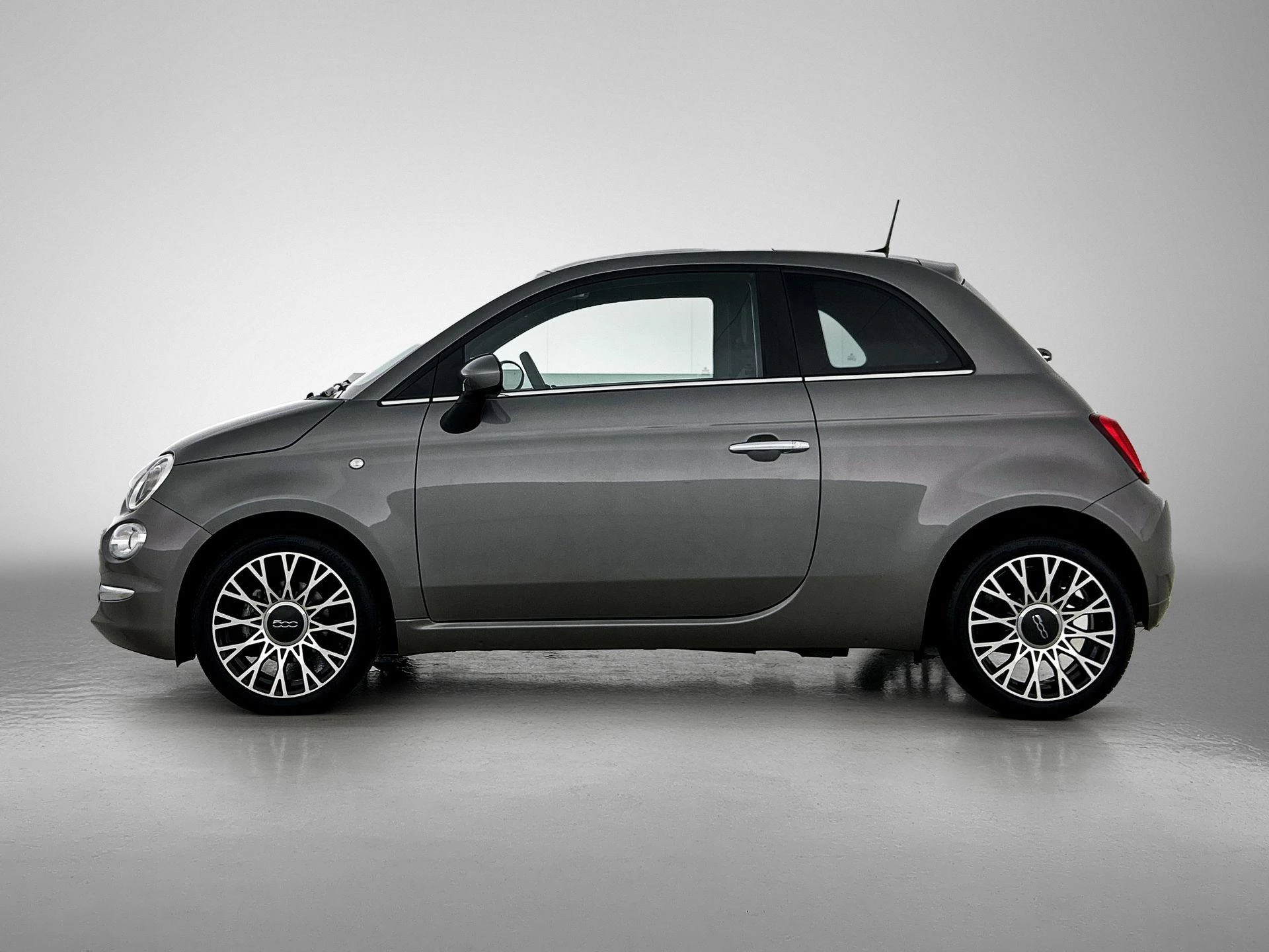 Fiat 500 met kenteken T-049-VT – autofoto 4