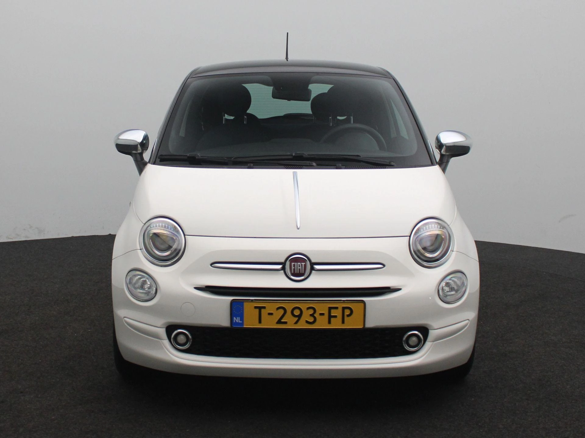 Fiat 500 met kenteken T-293-FP – autofoto 4