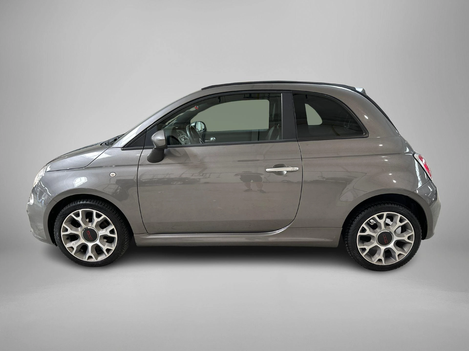 Fiat 500C met kenteken 45100 – autofoto 4