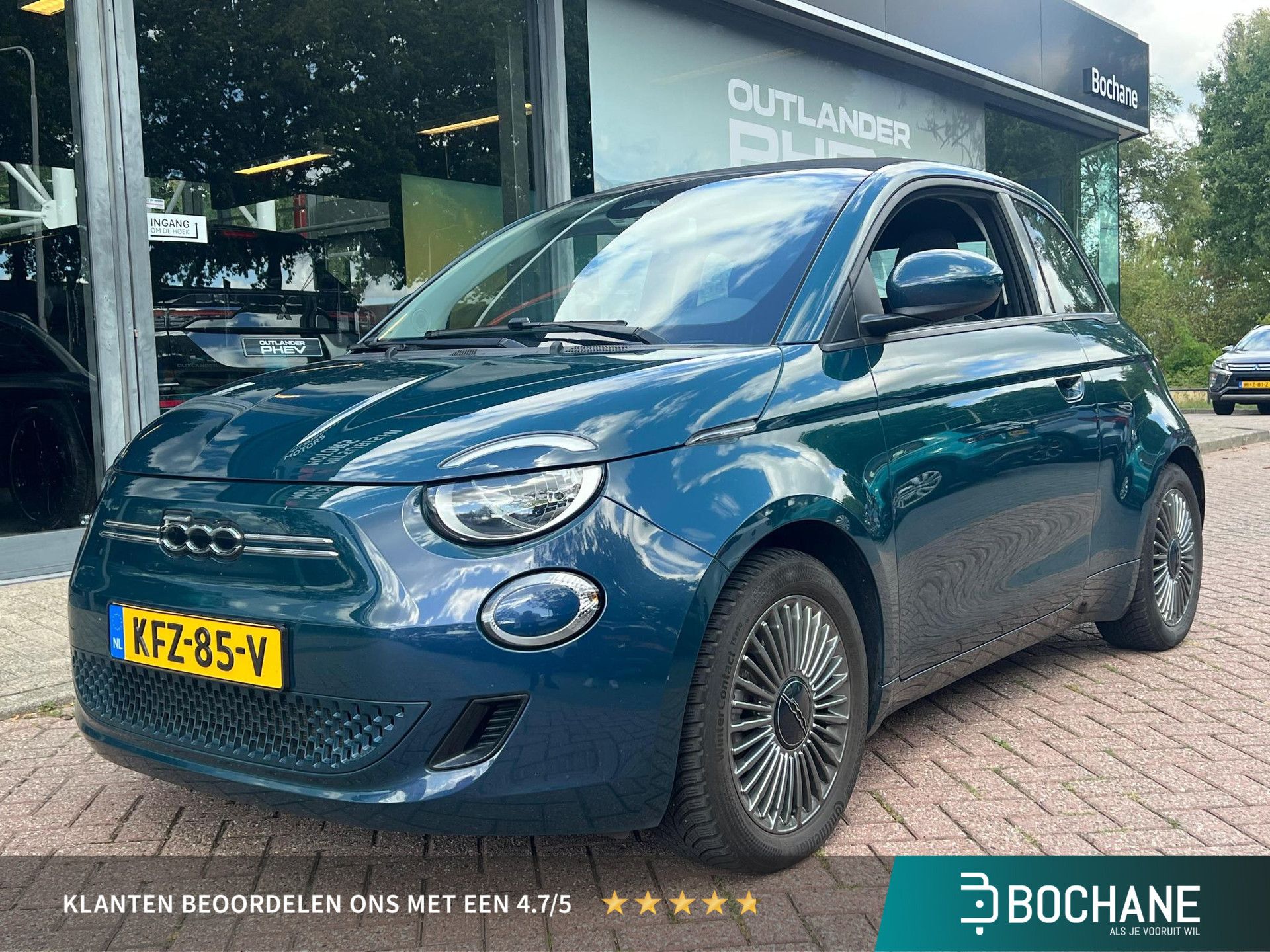 Fiat 500C met kenteken KFZ-85-V – vooraanzicht