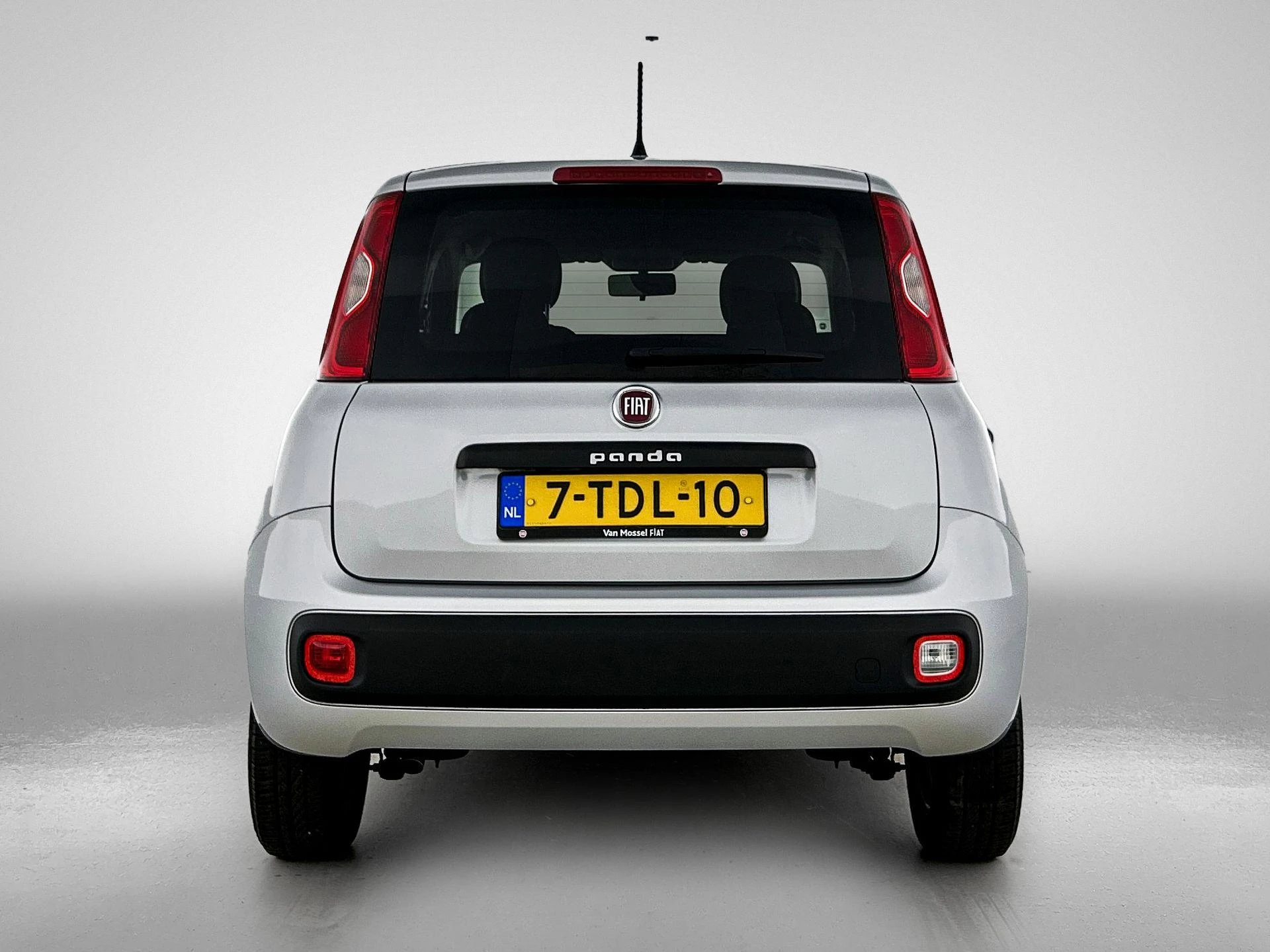 Fiat Panda met kenteken 50100 – autofoto 5