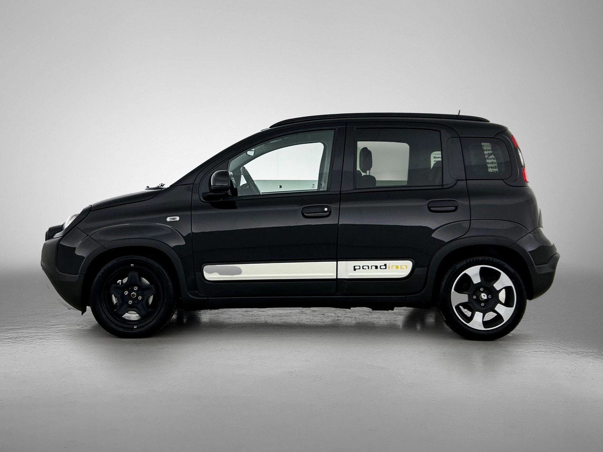 Fiat Panda met kenteken HFV-20-Z – autofoto 4
