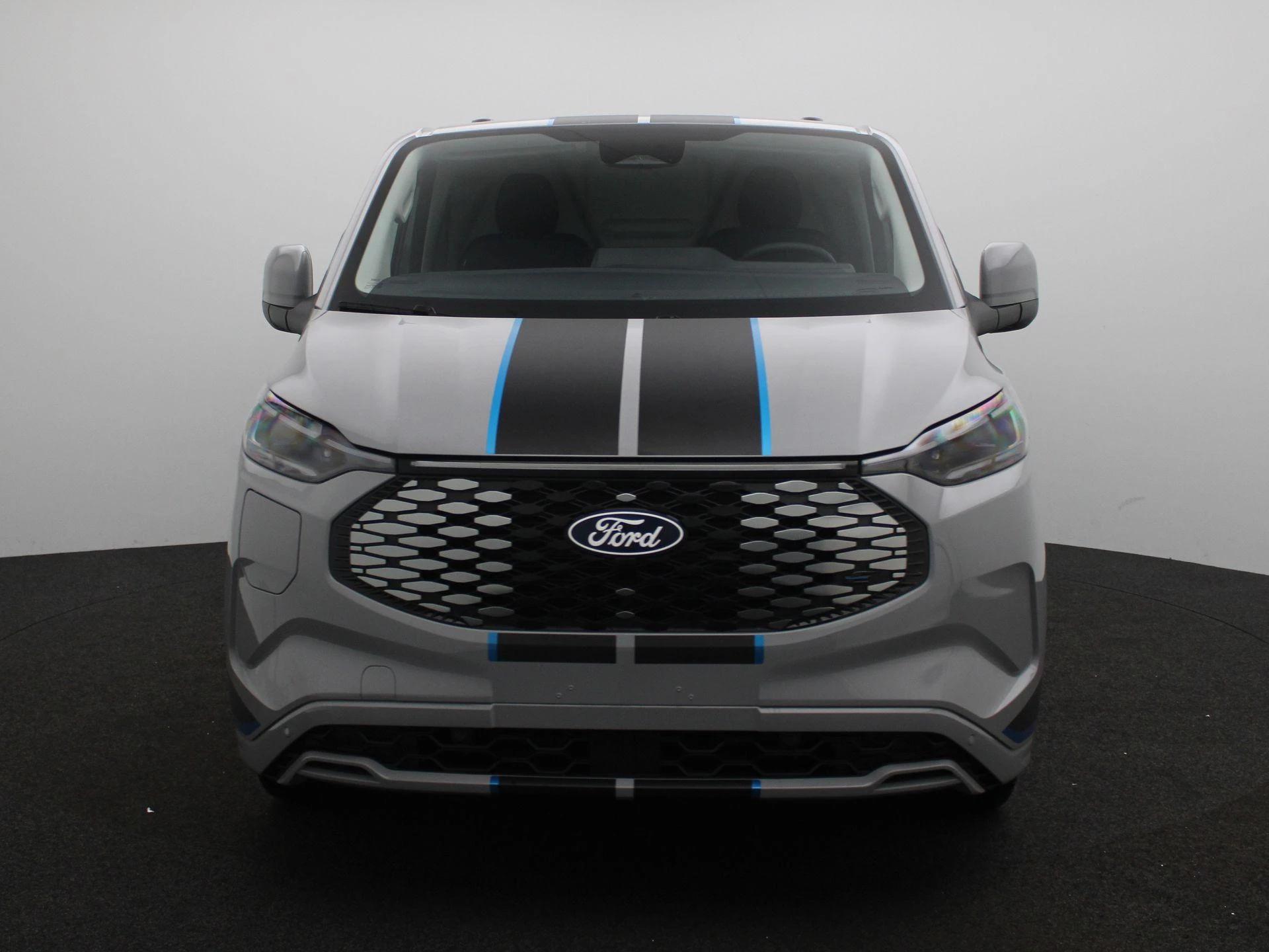 Ford E-Transit – autofoto 4