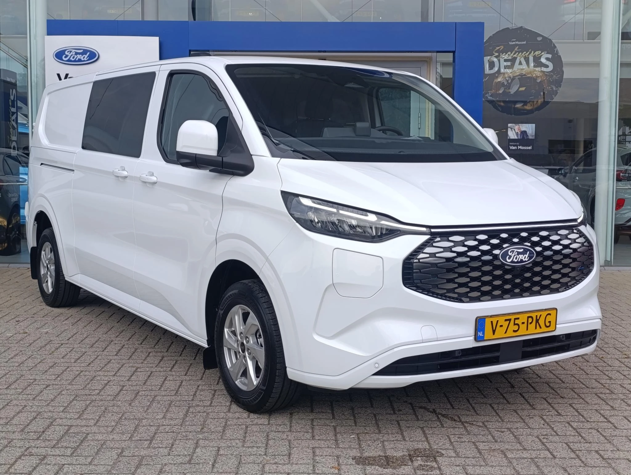 Ford E-Transit – autofoto 4