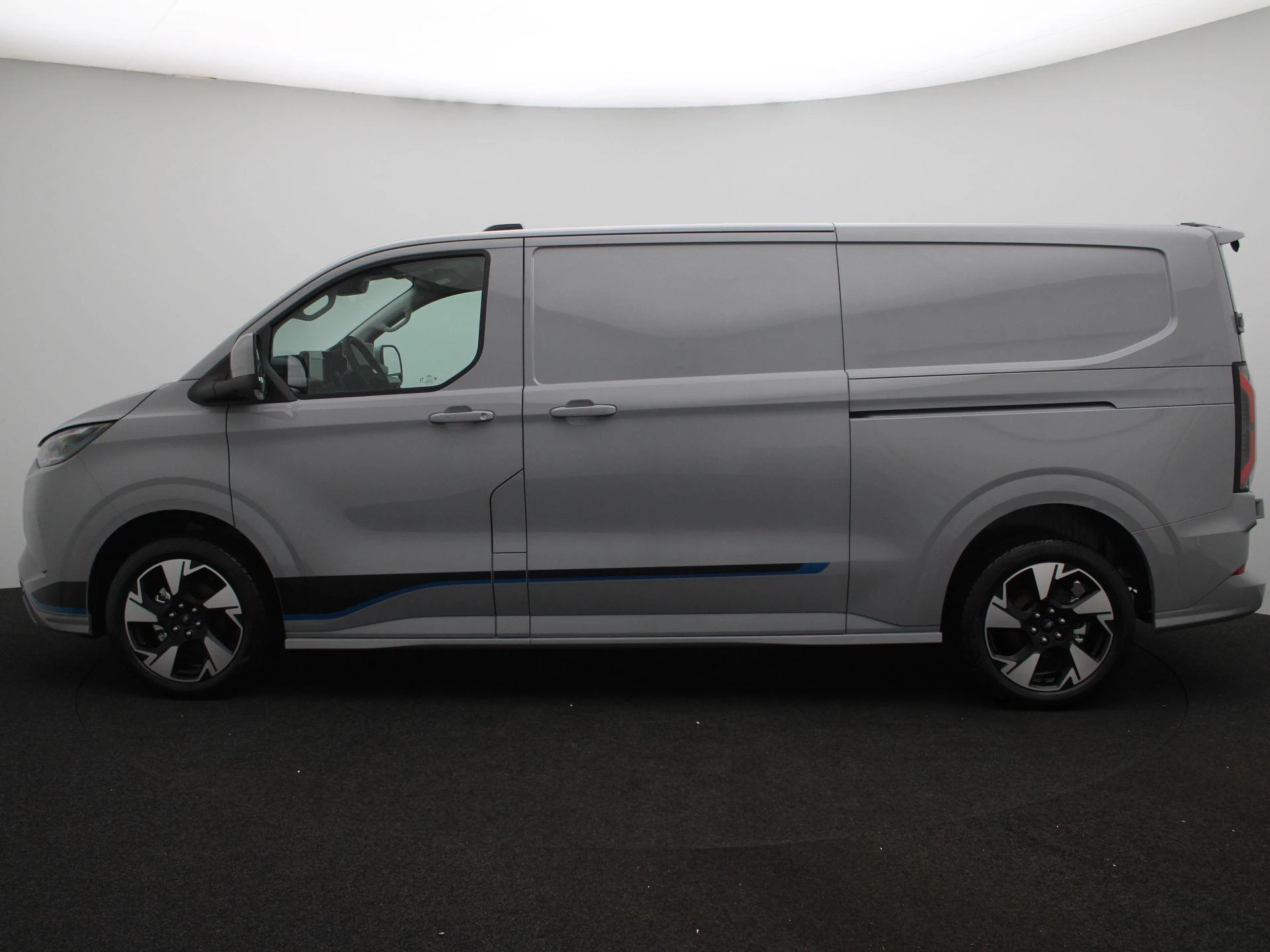 Ford E-Transit – autofoto 5