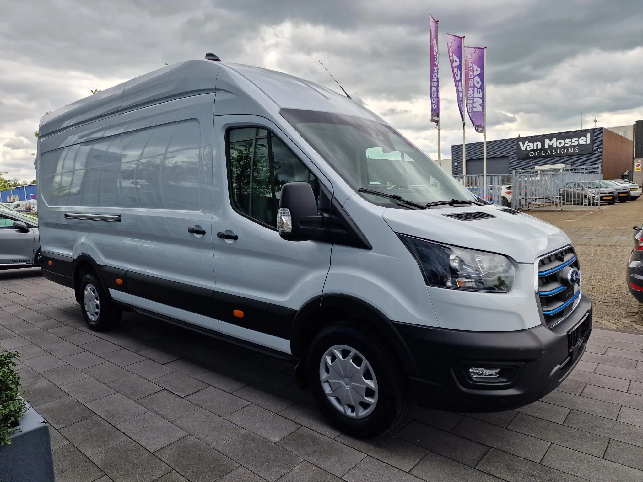 Ford E-Transit – autofoto 5