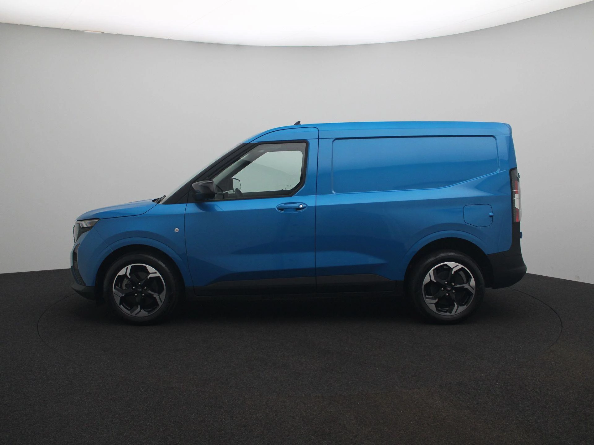 Ford E-Transit – autofoto 5