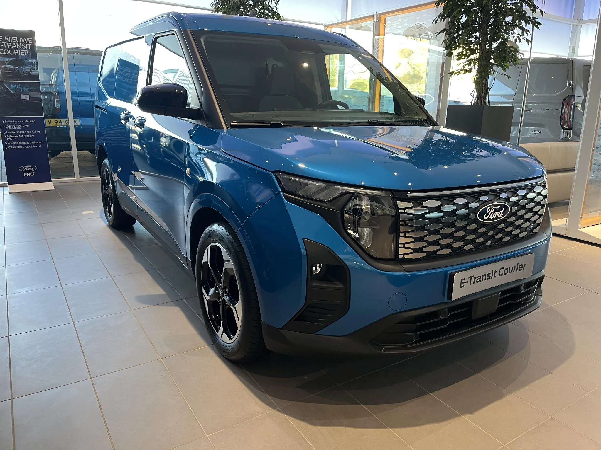 Ford E-Transit – autofoto 5